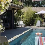 Villacanau Bed & Breakfast 4*