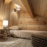 Villacanau Bed & Breakfast 4*